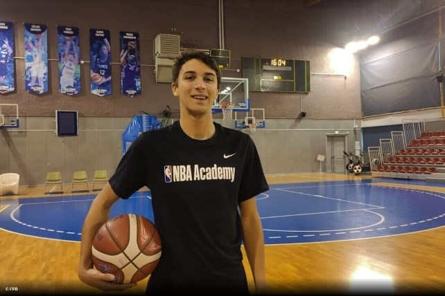 Liga dos Campeões: Benfica derrotado na Grécia - Basquetebol - Jornal Record