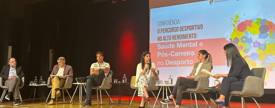 Conferência com oradores Fonte: Treinadores de Portugal